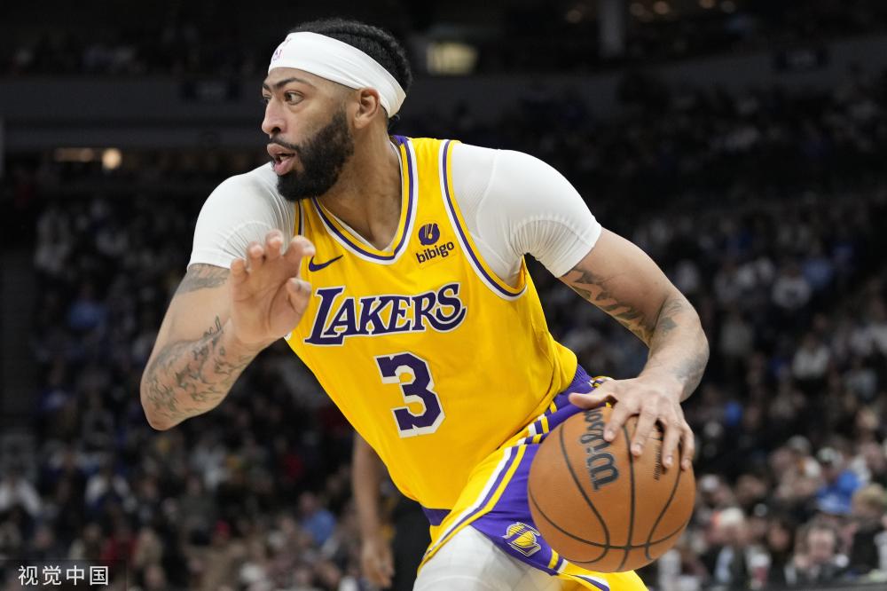 对方在边线 对方在边线