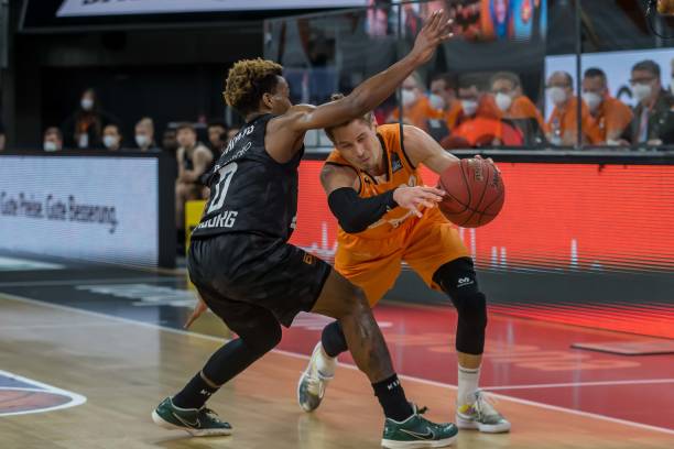 成为未来发 成为未来发